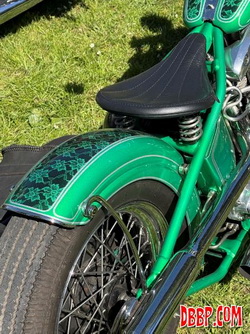 Click!